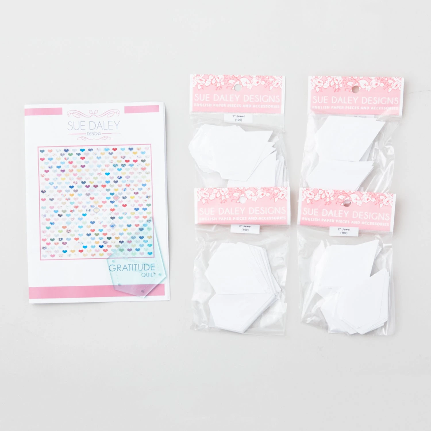 Sue Daley Gratitude Quilt Pattern With Template And Papers 5 Sue Daley Gratitude Quilt Pattern With Template And Papers - Image 3