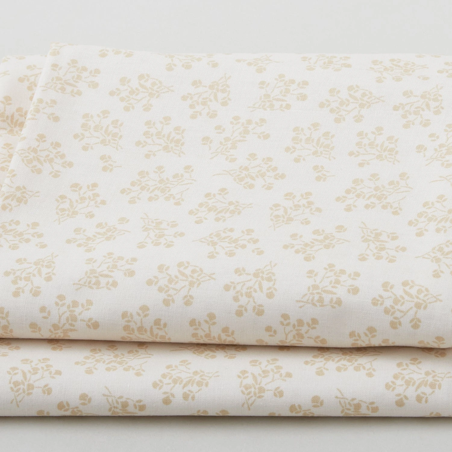 Bouquet Favorites - Bouquet Clusters Beige 3 Yard Cut 3 Bouquet Favorites - Bouquet Clusters Beige 3 Yard Cut