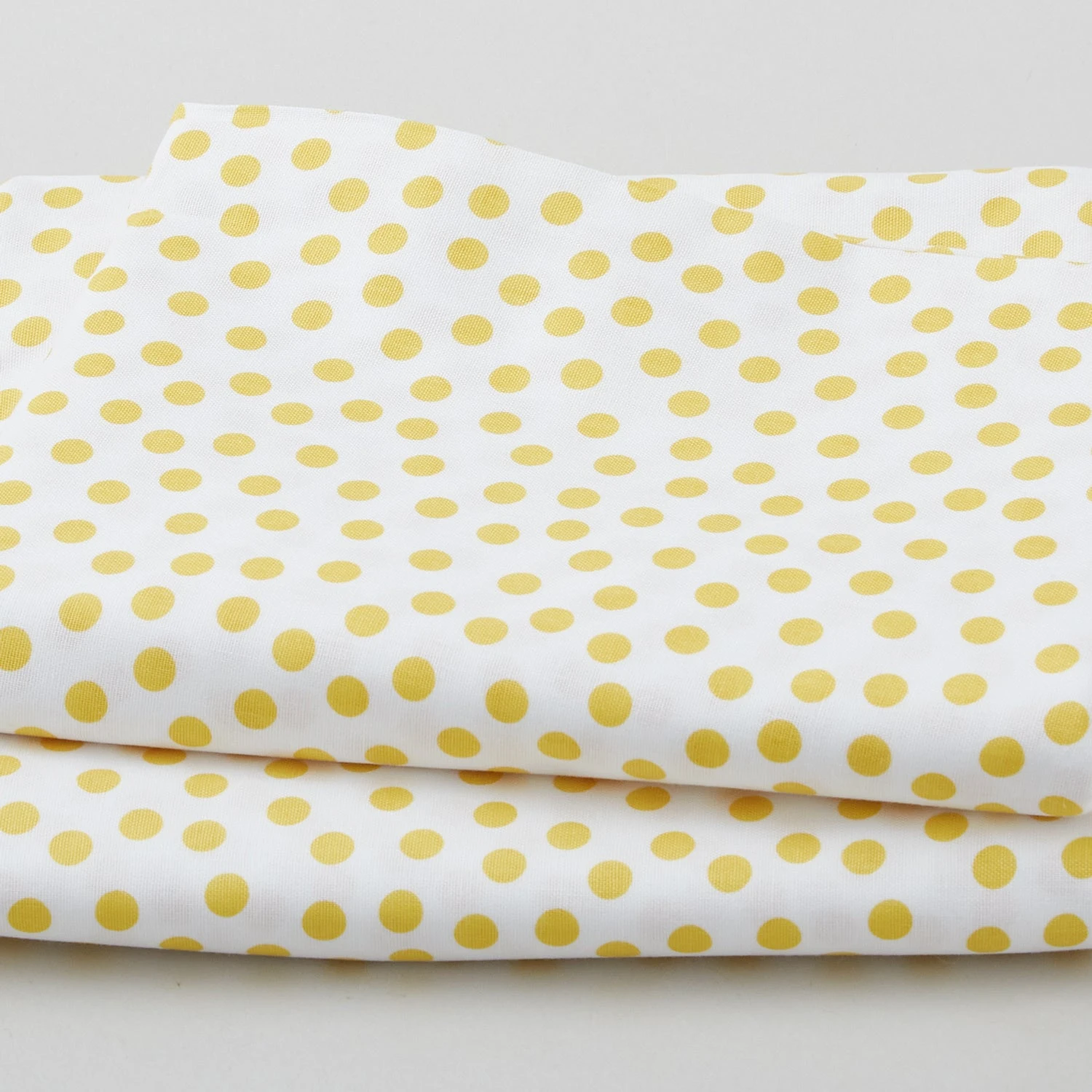 Wilmington Essentials - On The Dot White/Yellow 3 Yard Cut 3 Wilmington Essentials - On The Dot White/Yellow 3 Yard Cut