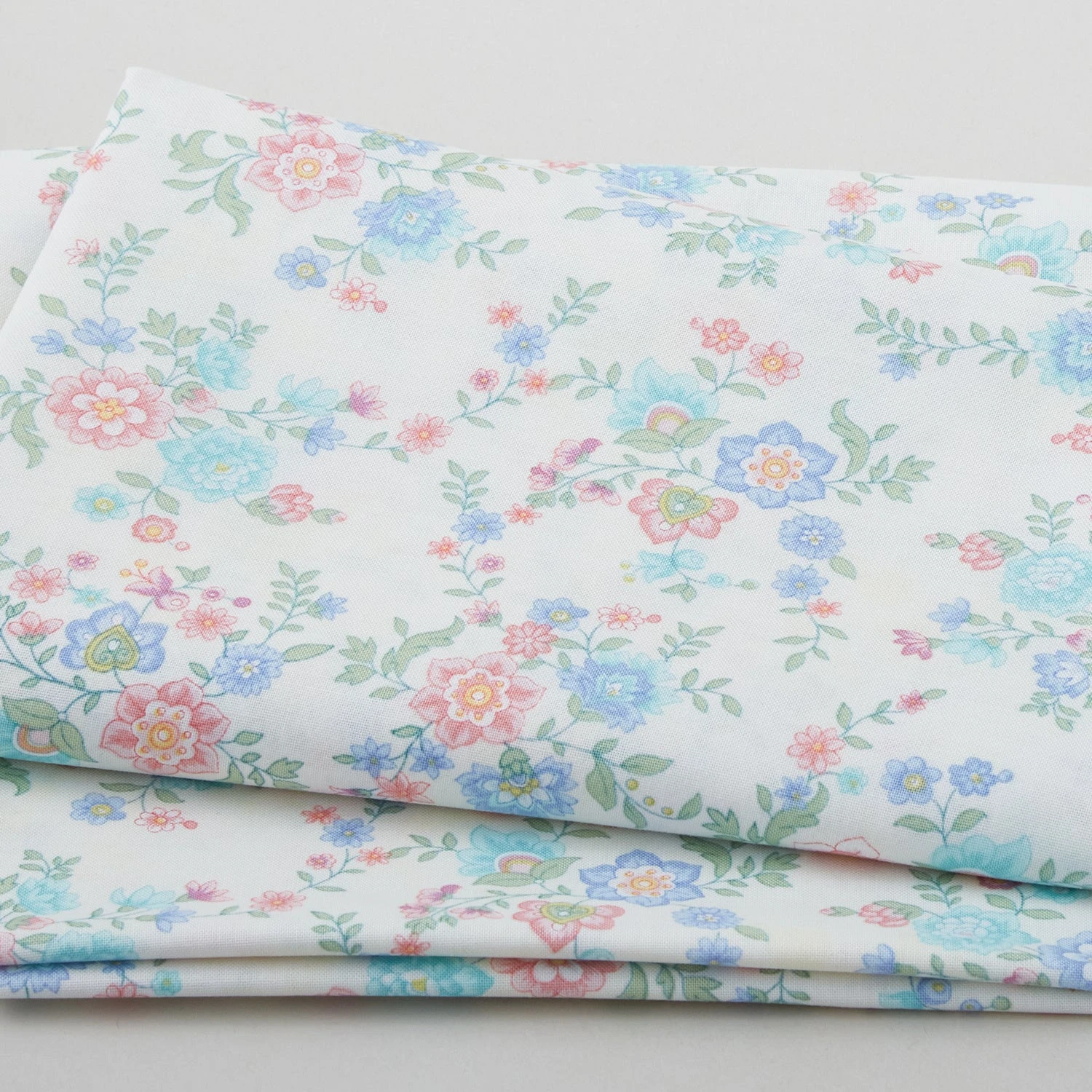 Dorothy Jeans Flower Garden - Jacobean Cream 2 Yard Cut 3 Dorothy Jeans Flower Garden - Jacobean Cream 2 Yard Cut