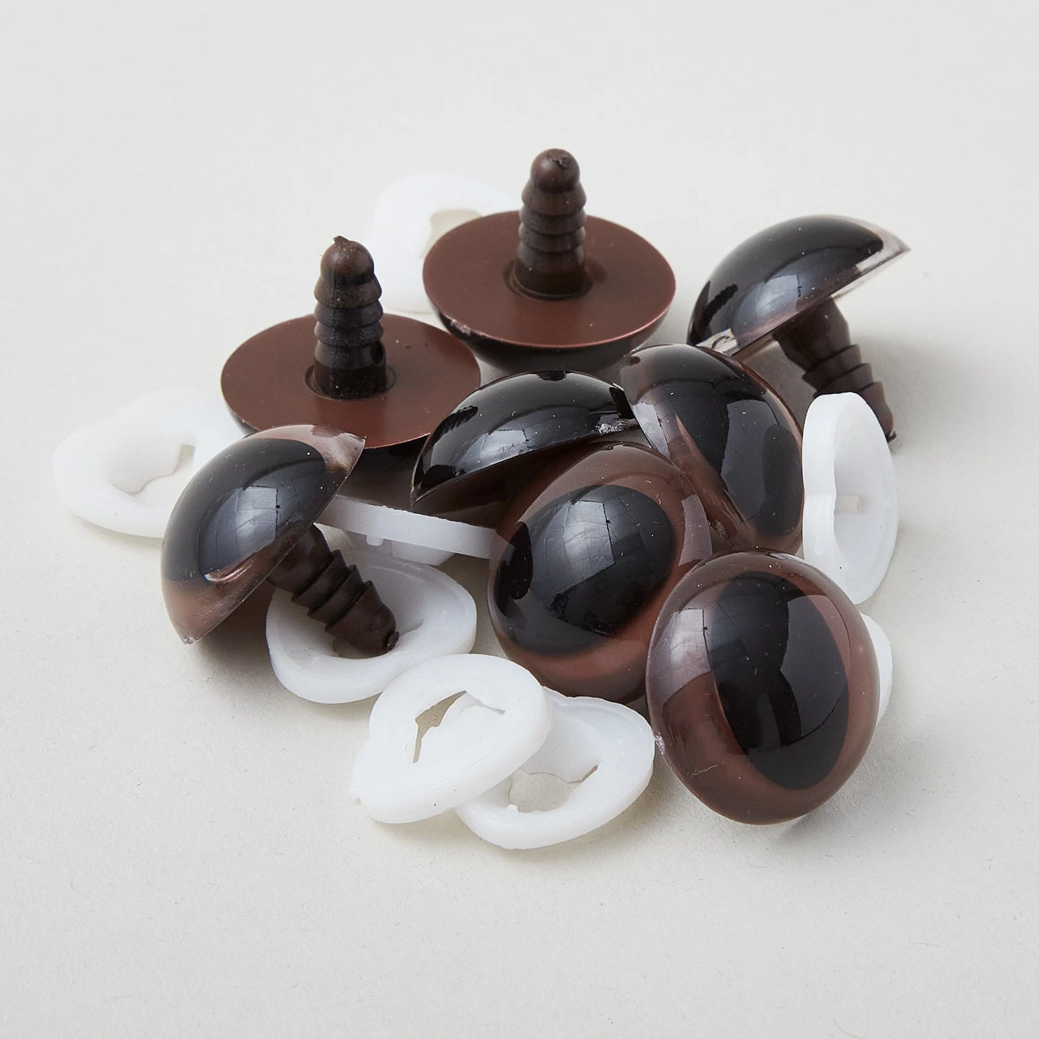 Plastic Slit Pupil Safety Eyes - 25mm Brown - 4 Pairs 3 Plastic Slit Pupil Safety Eyes - 25mm Brown - 4 Pairs