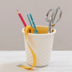 Thimble Container - Yellow -Crafty Haven f4bc9b6e 6b37 3f71 837f 3301d291cc6e